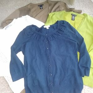 Bundle sale 4 sweaters